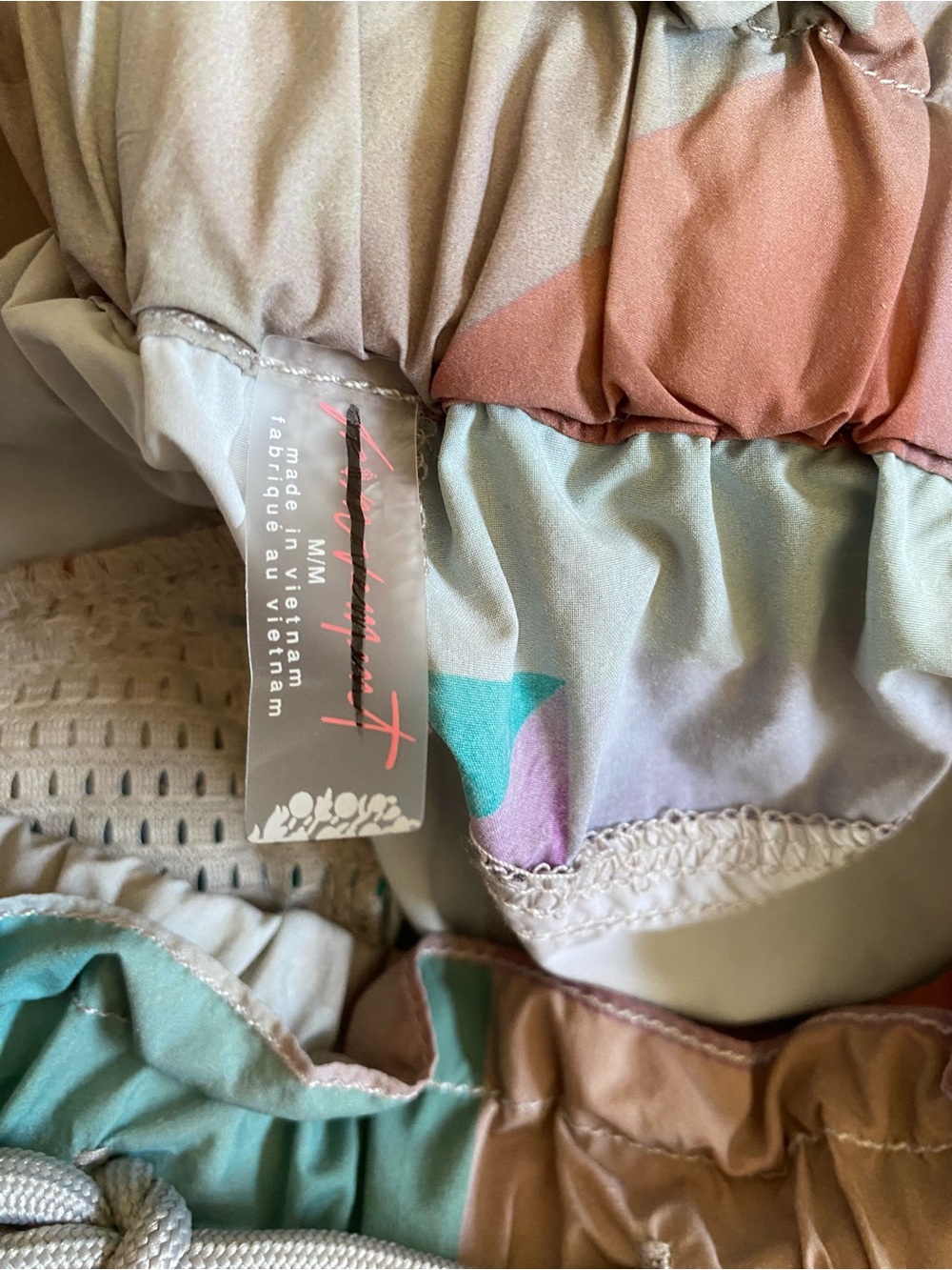 New Free People In The Wild Printed Pants- Cloud Quilt - Picture 7 of 7